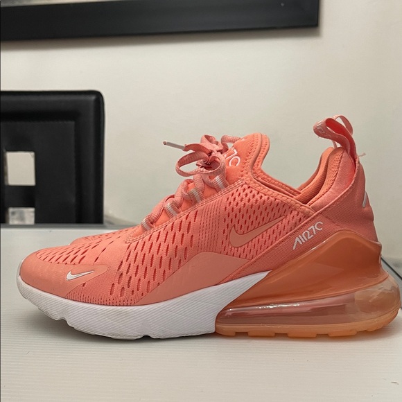 Nike Shoes - Nike Women's Air Max 270 Crimson Bliss White Running Sneakers Women’s Size 8